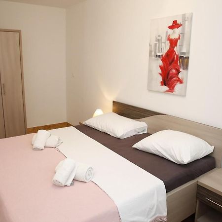 City Center Suites Vodice Eksteriør billede